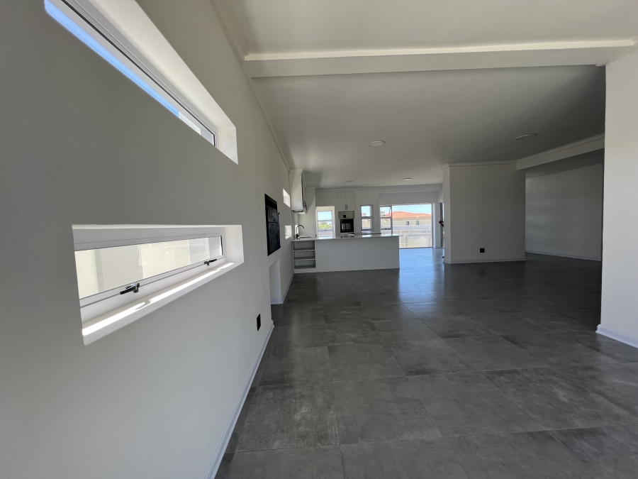 3 Bedroom Property for Sale in Aston Bay Eastern Cape